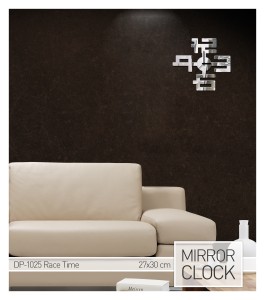 Spiegel Wanduhr "Race Time"