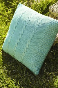 Zeitlose Strick-Kissenhülle, 43 x 43 cm